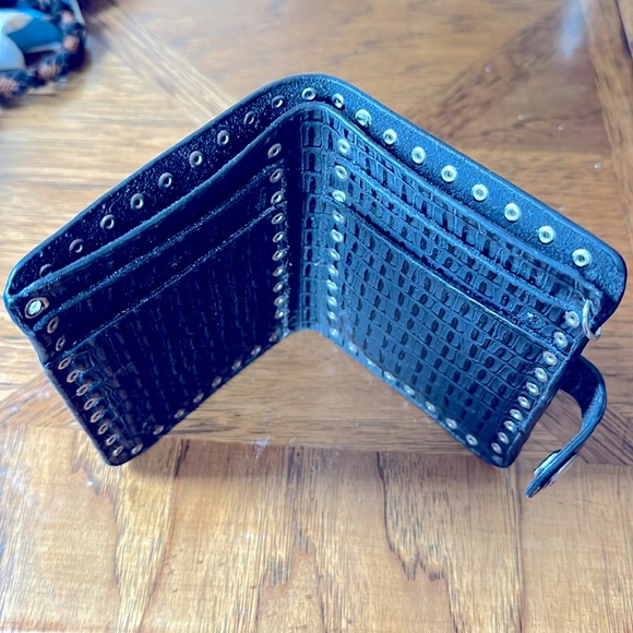 Harley-Davidson Black Studded Leather Wallet - Picture 5 of 6